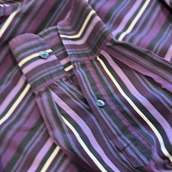 Dolce & Gabbana vintage men’s button up shirt in purples/blue/blues and white - Picture 10 of 16